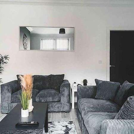 Comfortable Home In Bolton Farnworth Eksteriør bilde