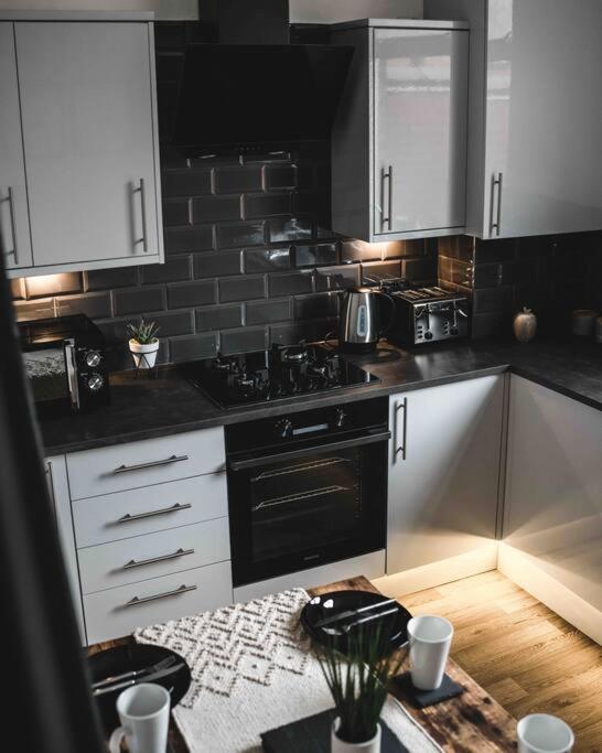 Comfortable Home In Bolton Farnworth Eksteriør bilde