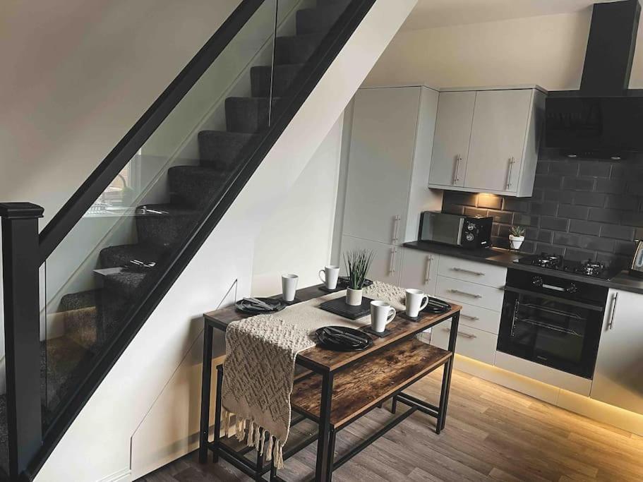 Comfortable Home In Bolton Farnworth Eksteriør bilde