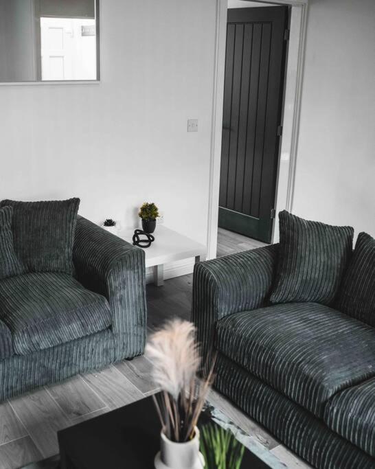 Comfortable Home In Bolton Farnworth Eksteriør bilde